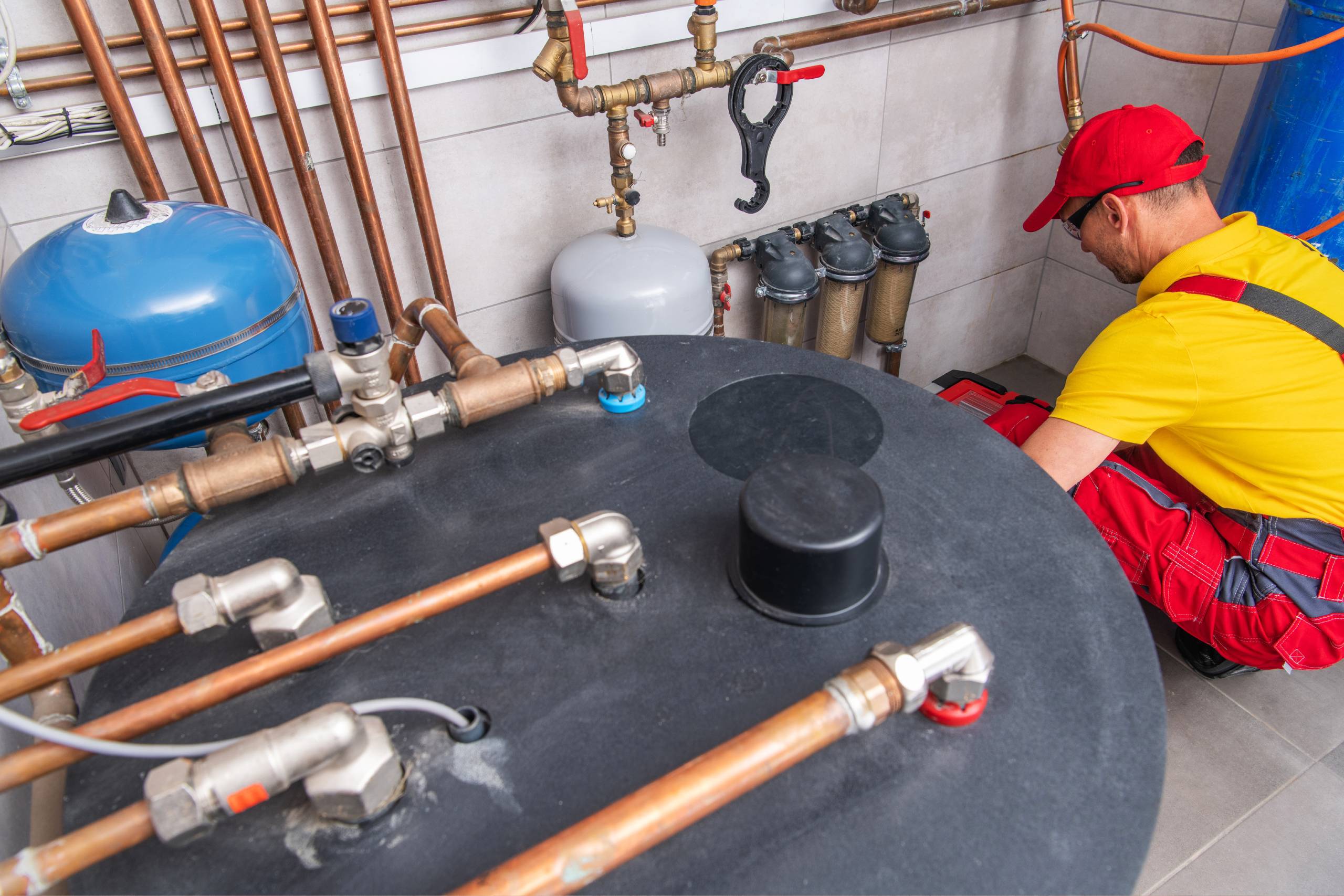 Water Heater Everons plumbing